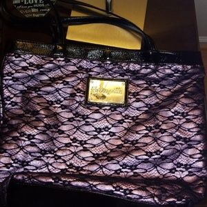 Betseyville Lavender/Black Lace Purse